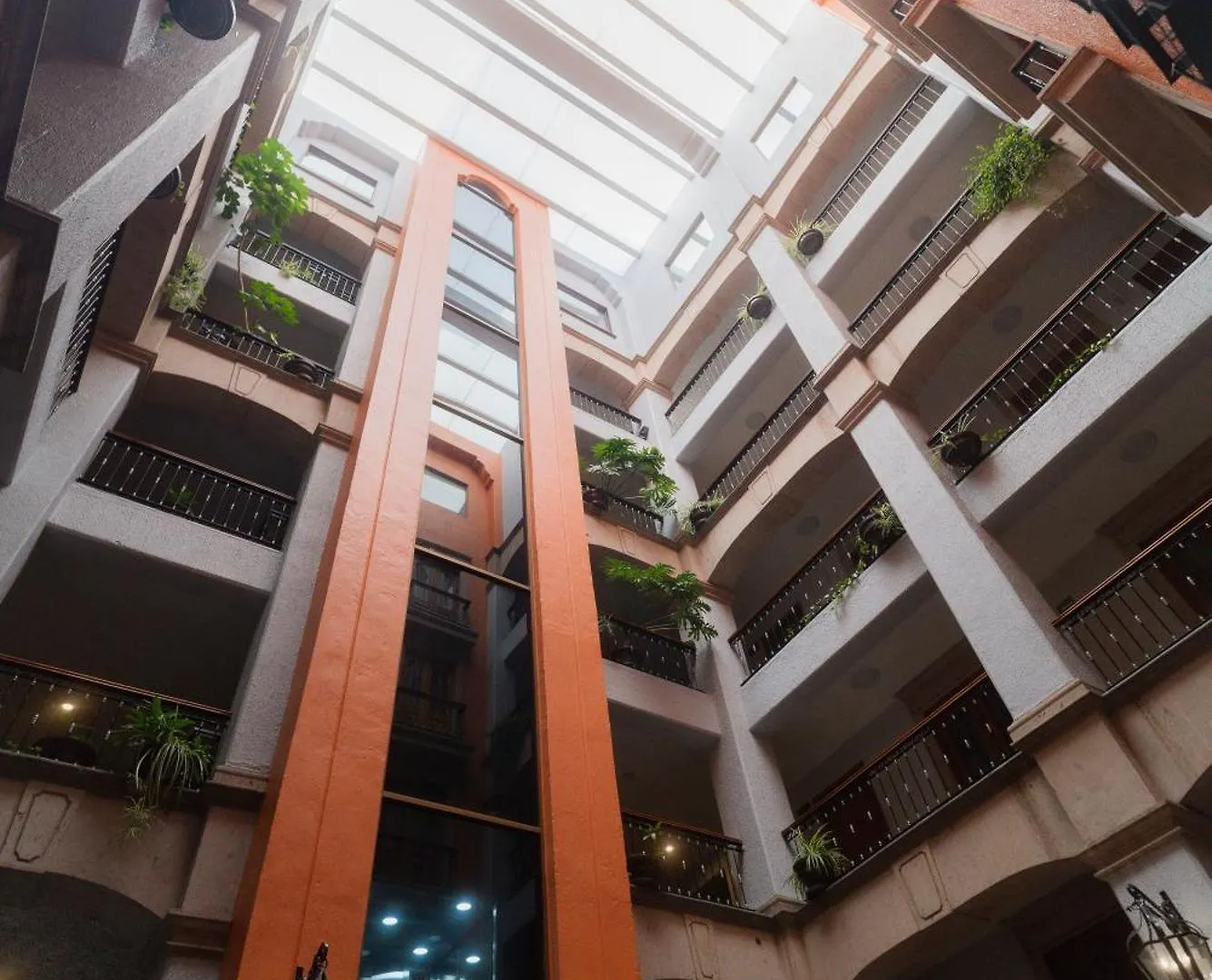 Hotel Santiago De Compostela - Guadalajara Centro Historico