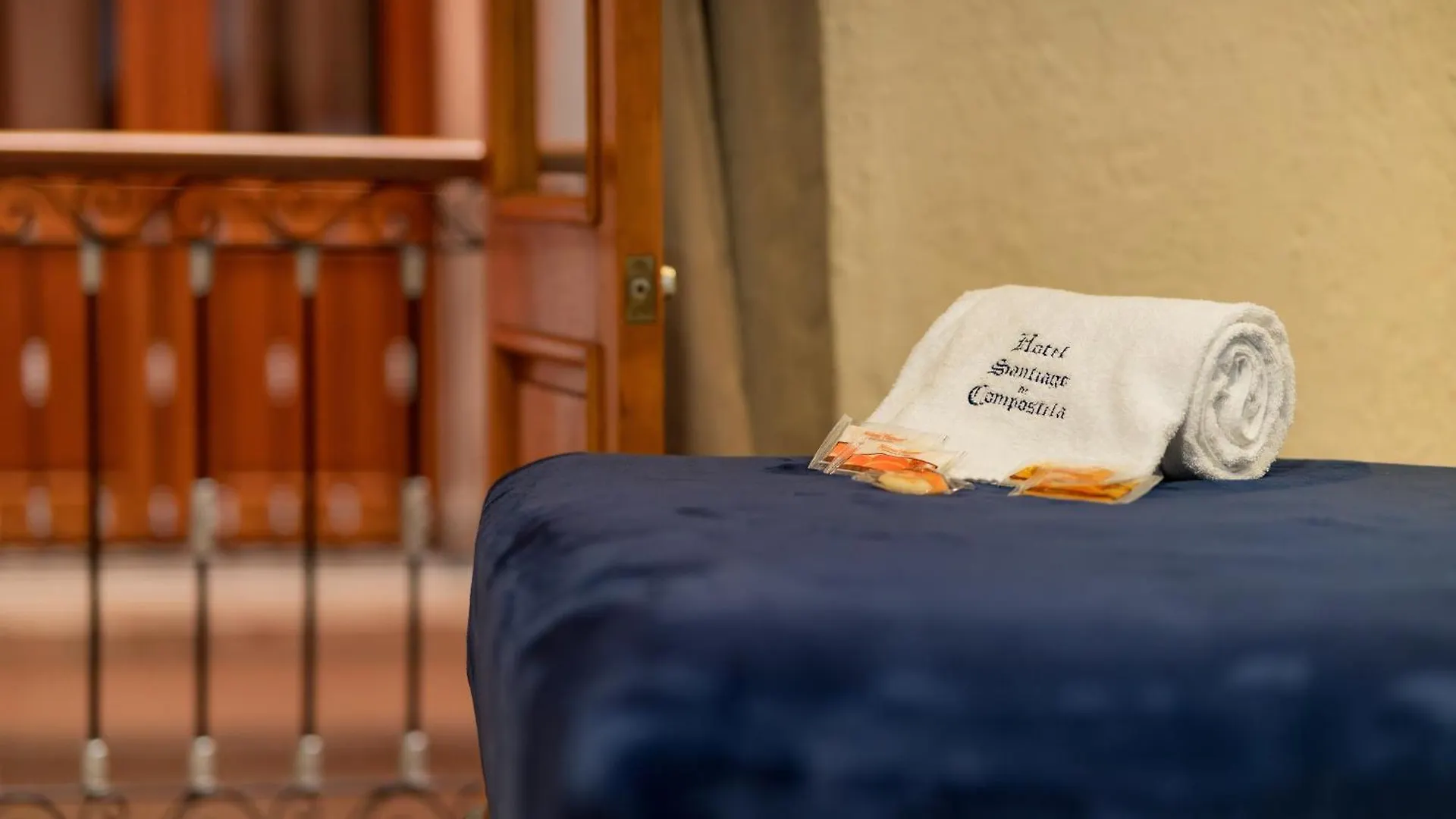 ****  Hotel Santiago De Compostela - Guadalajara Centro Historico Mexico