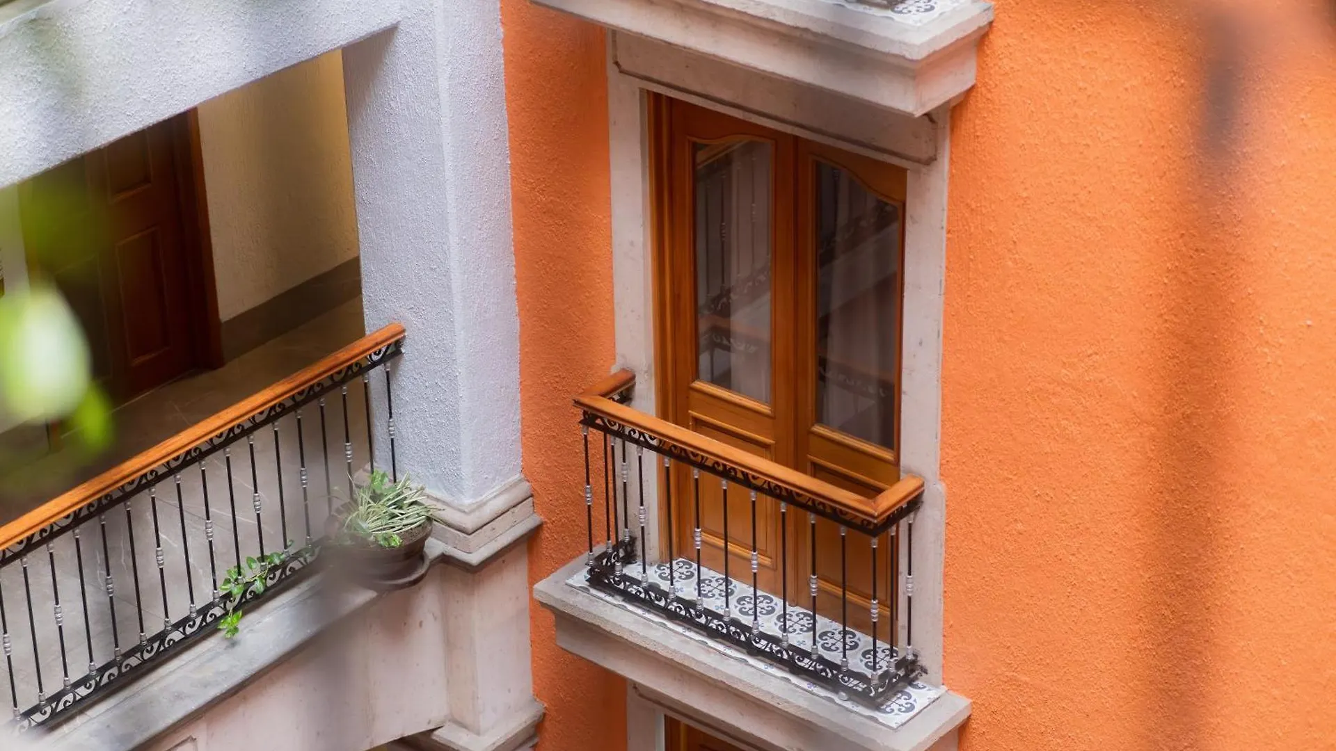 Hotel Santiago De Compostela - Guadalajara Centro Historico