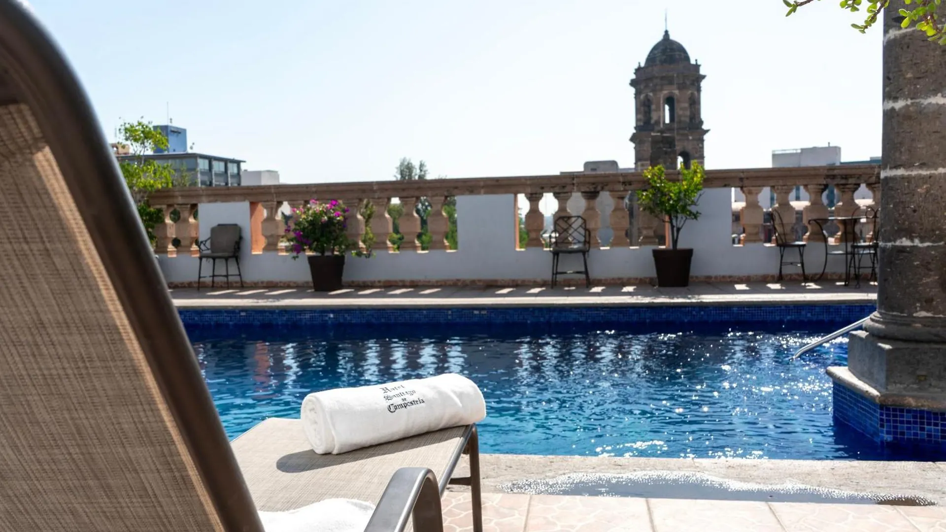 ****  Hotel Santiago De Compostela - Guadalajara Centro Historico Mexiko