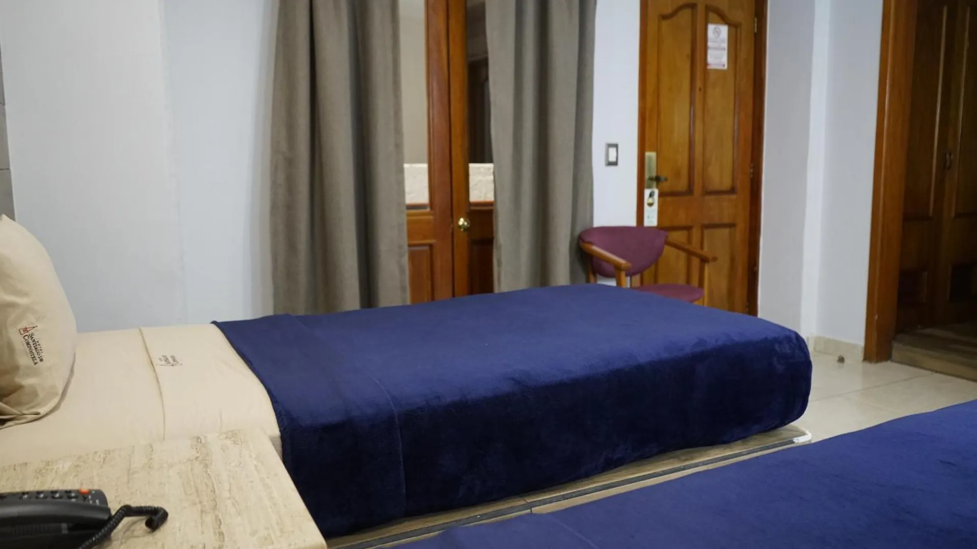 Hotel Santiago De Compostela - Guadalajara Centro Historico 4*,